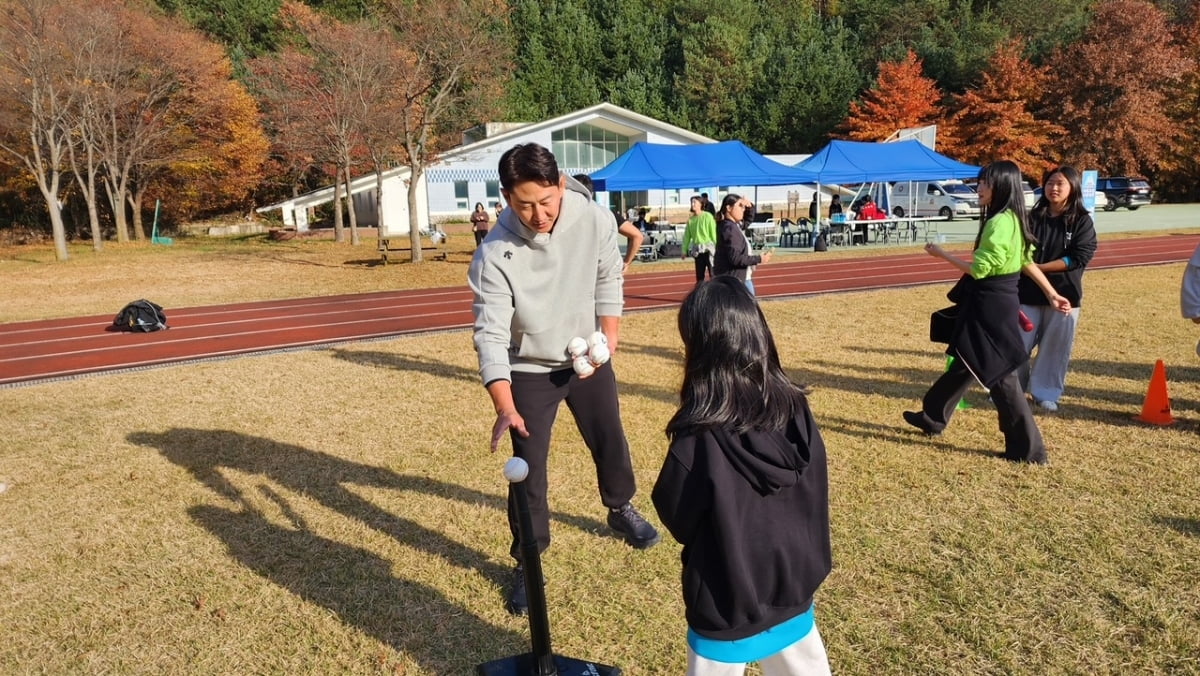 西甲战报：加西亚首开记录 布拉沙纳茨破门 冈萨雷斯建功 莱加内斯3-0塞尔塔