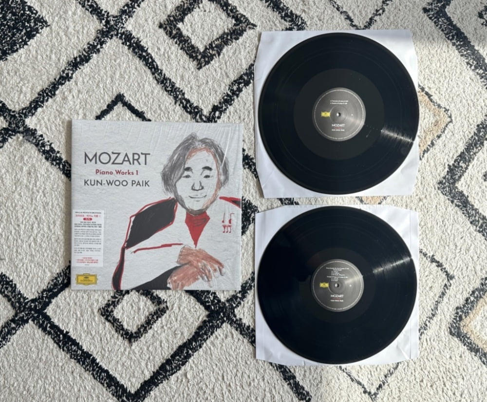 피아니스트 온라인카지노 앨범 [Mozart Piano Works 1] / 사진. © 이진섭