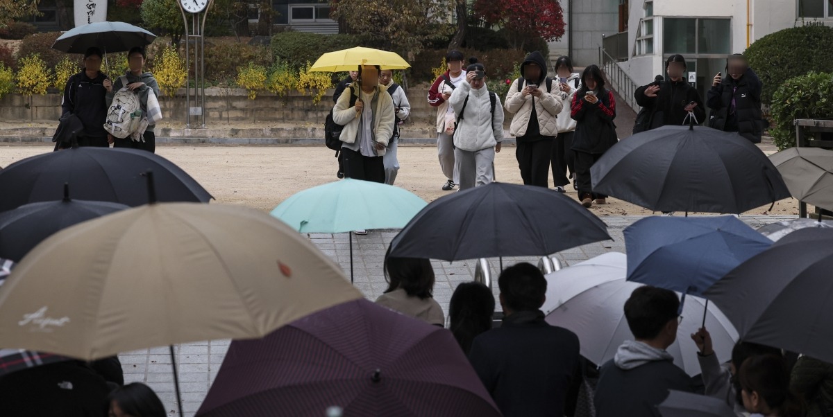 [포토] '수능 끝, 집으로'