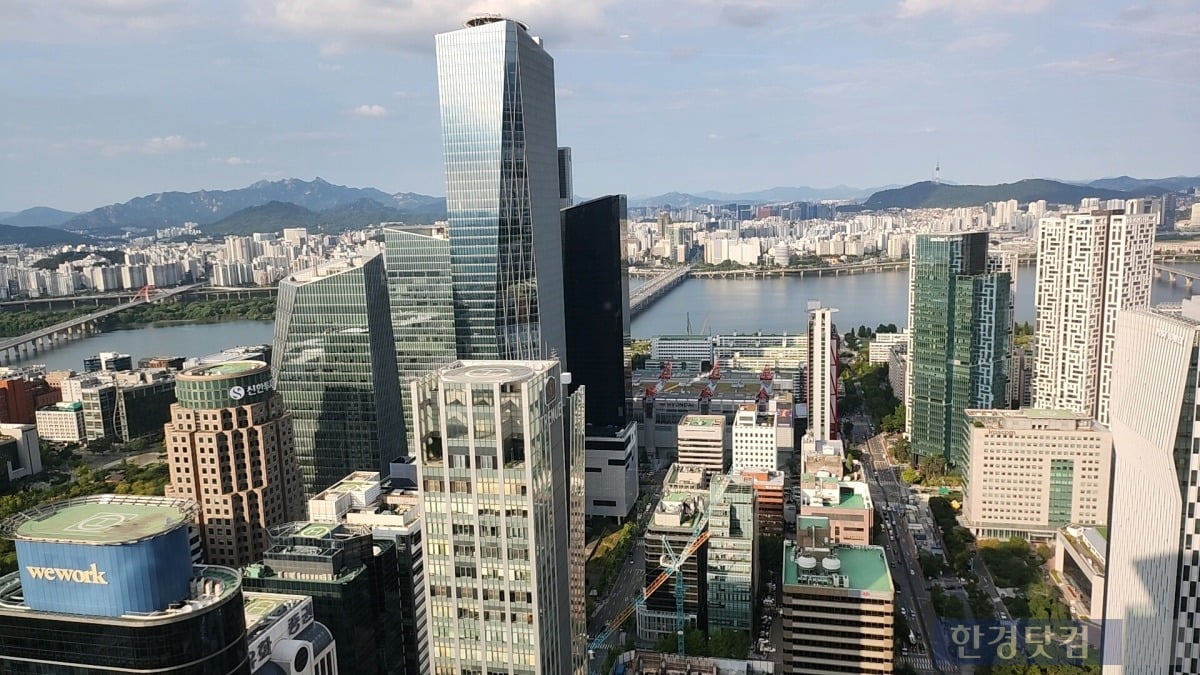 [단독] 미국 주식 낮 거래 '블루오션 독점' 구도 깨진다