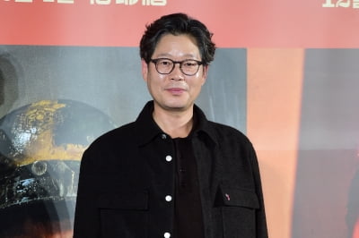 [포토] 유재명, '부드러운 카리스마'