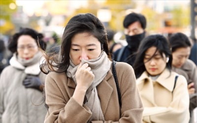 [포토] "춥다 추워"…옷깃 여민 발걸음