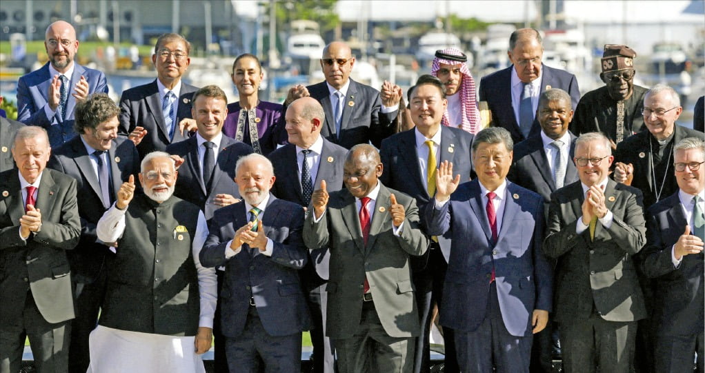 [포토] G20 정상들 '바이든 없이' 찰칵 