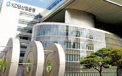 産銀 건전성 악화땐 정책금융 '흔들'…반도체·배터리 지원 좌초 우려