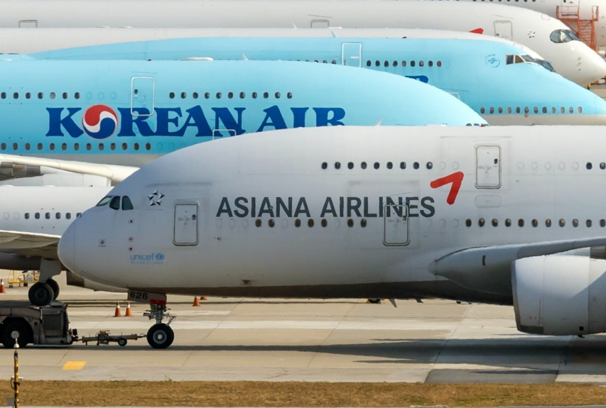 인천공항 전망대에서 바라본 인천국제공항 계류장 모습. 사진=연합뉴스