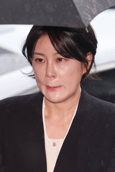 '문재인 딸' 문다혜, 검찰 수사받는다...'제주 불법 숙박업' 혐의