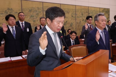 '포기란 없다' 4선 도전하는 정몽규 회장···누리꾼들 "양심도 없다"