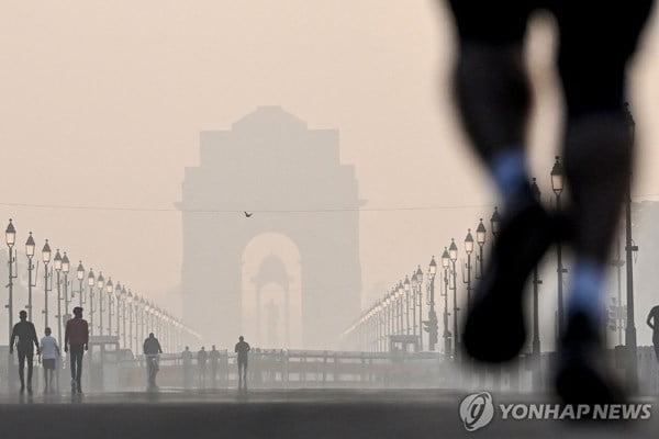 축제서 쏜 폭죽 때문에…'가스실' 방불