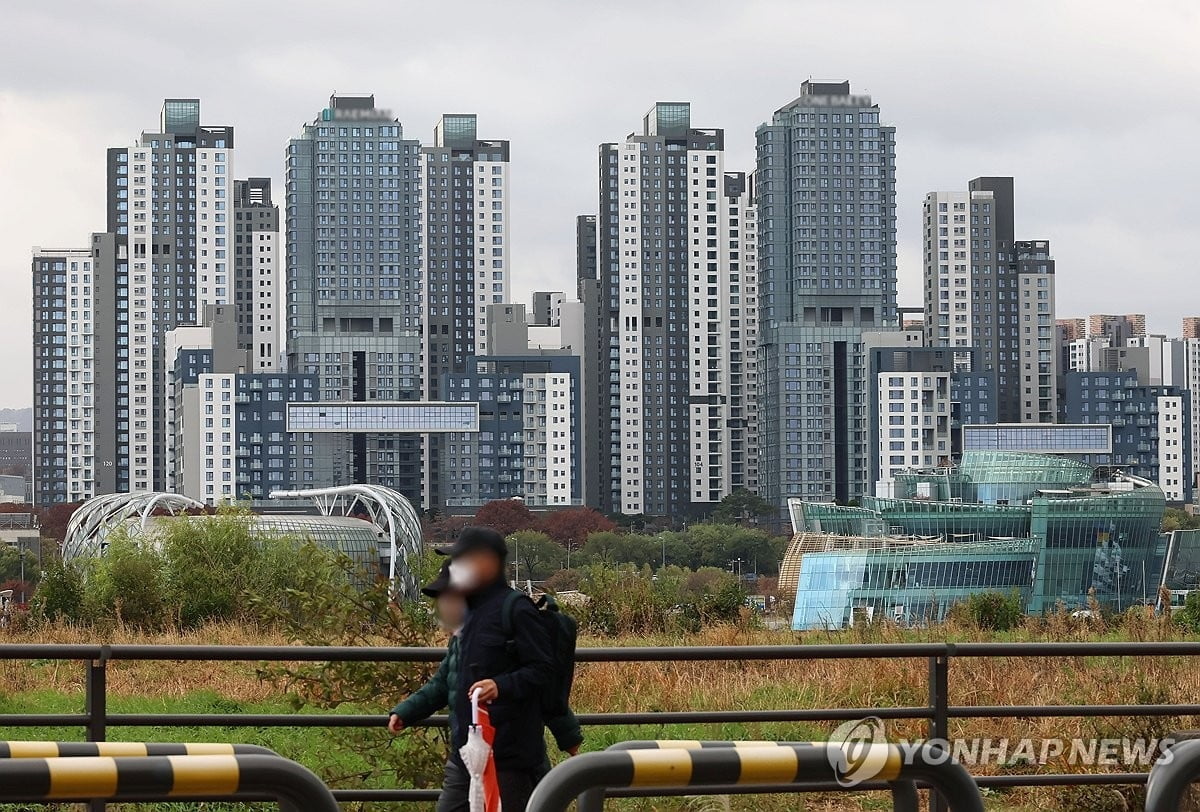 대출 규제에 매수심리 '꽁꽁'..."서울 거래 가뭄"