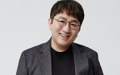 방시혁, '은둔의 리더십'으로는 위기의 하이브를 구할 수 없다 [TEN스타필드]