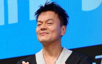 '52세' 박진영, 방시혁과 절친인 줄 알았는데…25년 '찐친' 따로 있었다 ('BYOB')