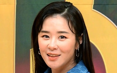 '47세' 최강희, MC 발탁된 지 얼마나 됐다고…고가의 가구로 탈바꿈한 집 자랑 ('전참시')