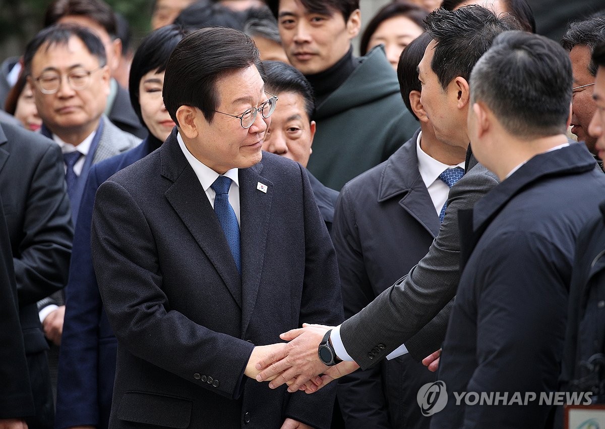 이재명 "진실과 정의 되찾아준 재판부에 감사"