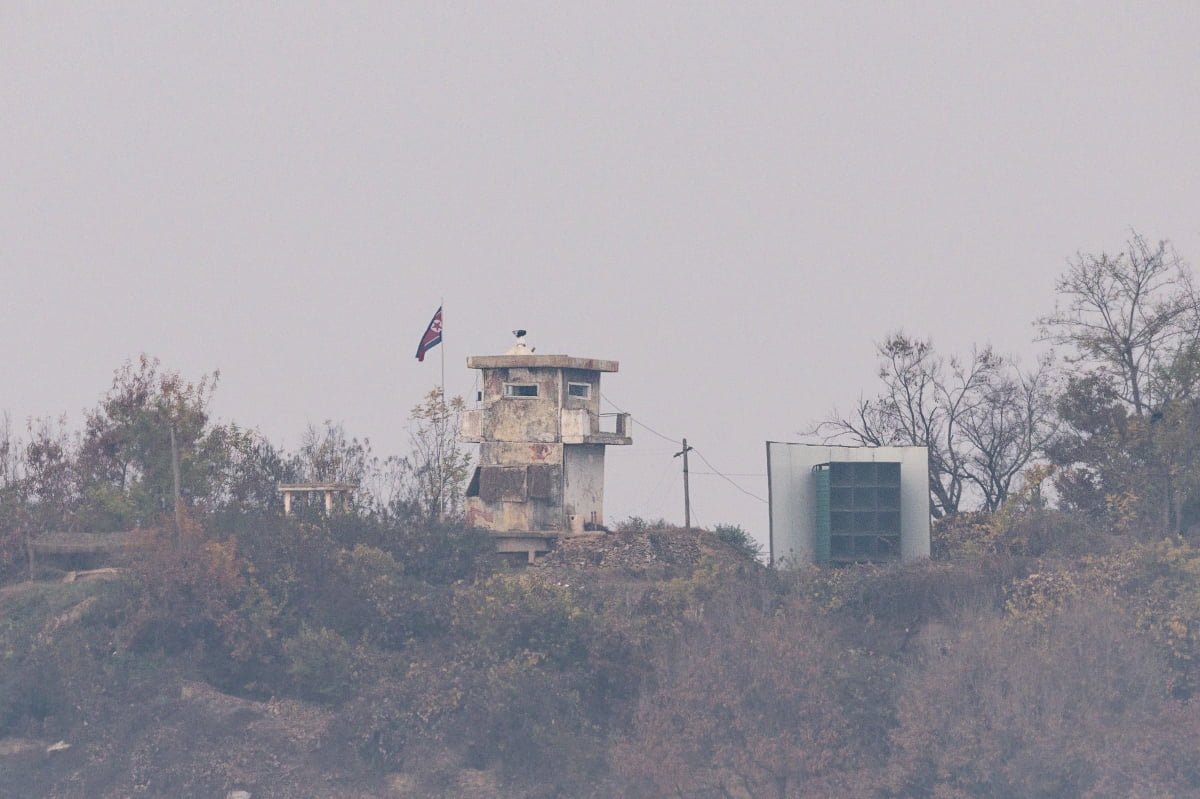 15일 경기도 파주시 접경지역에서 바라본 북한 황해북도 개풍군 임진강변. 사진=연합뉴스