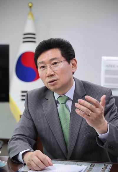 이상일 용인특례시장, 산업통상자원부에 '수지구 죽전동 채석장 개발 반대' 서한문 보내