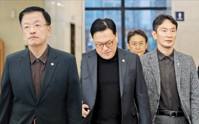 경제 정책 '올스톱'…"내수 회복 골든타임 놓친다"