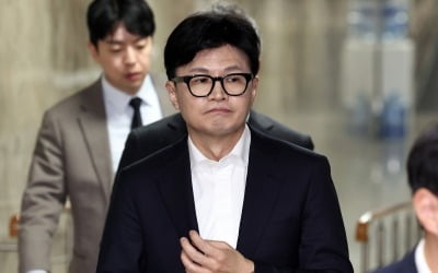 '尹 출당' 결론 언제 날까…한밤중 與윤리위에 쏠린 관심