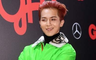 '부실 근무 의혹' 송민호, 결국 경찰까지 나섰다…피의자 입건