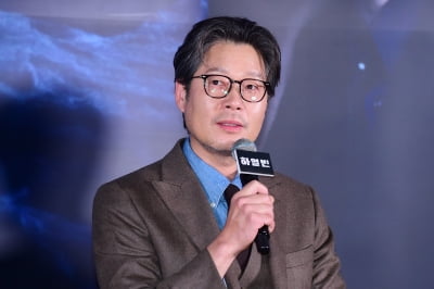 [포토] 유재명, '멋짐 가득한 모습'