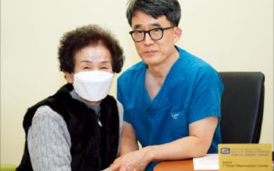 "병마 이겨내 고맙습니다"…위암수술 5년 기념식 연 의사