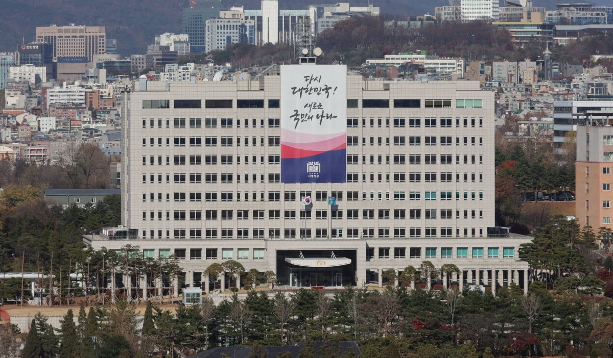 국회의 윤석열 대통령에 대한 탄핵소추안 가결 가능성이 높아진 6일 용산 대통령실이 고요하다. / 사진=이승환 기자