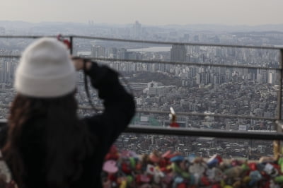 "설마 했는데 이럴 줄이야"...내년 아파트 값 또 치솟나?