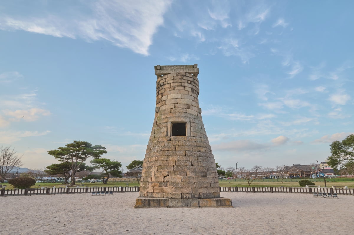 경주의 랜드마크 첨성대. 신라시대 건립된 동양 최고(最古)의 천문대다. 사진=도진영