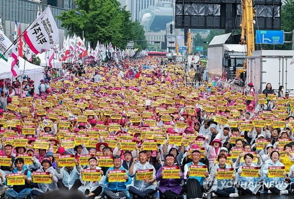 노조 조합원 273만7000명…제1노조는 한국노총