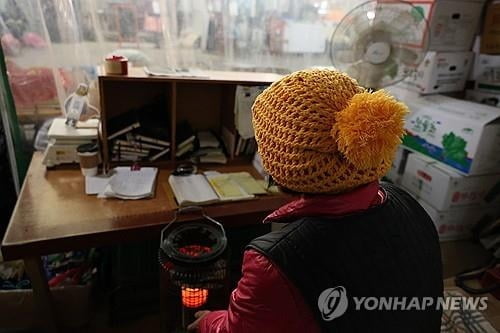 "회식할 분위기냐"…'연말인데' 우는 사장님