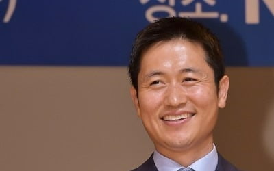 이영표, 100만원 대출에 분노했다…'블랙카드'에 속수무책 ('뽈룬티어')