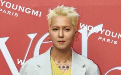 YG, 송민호 공익근무 조작 논란에 입 열었다 "확인 어려워, 병가 사유=치료" [공식]