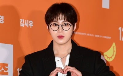 '30대' 하성운, 라이즈를 제치네…스케이트를 함께 타고 싶은 남자 가수 1위 [TEN차트]