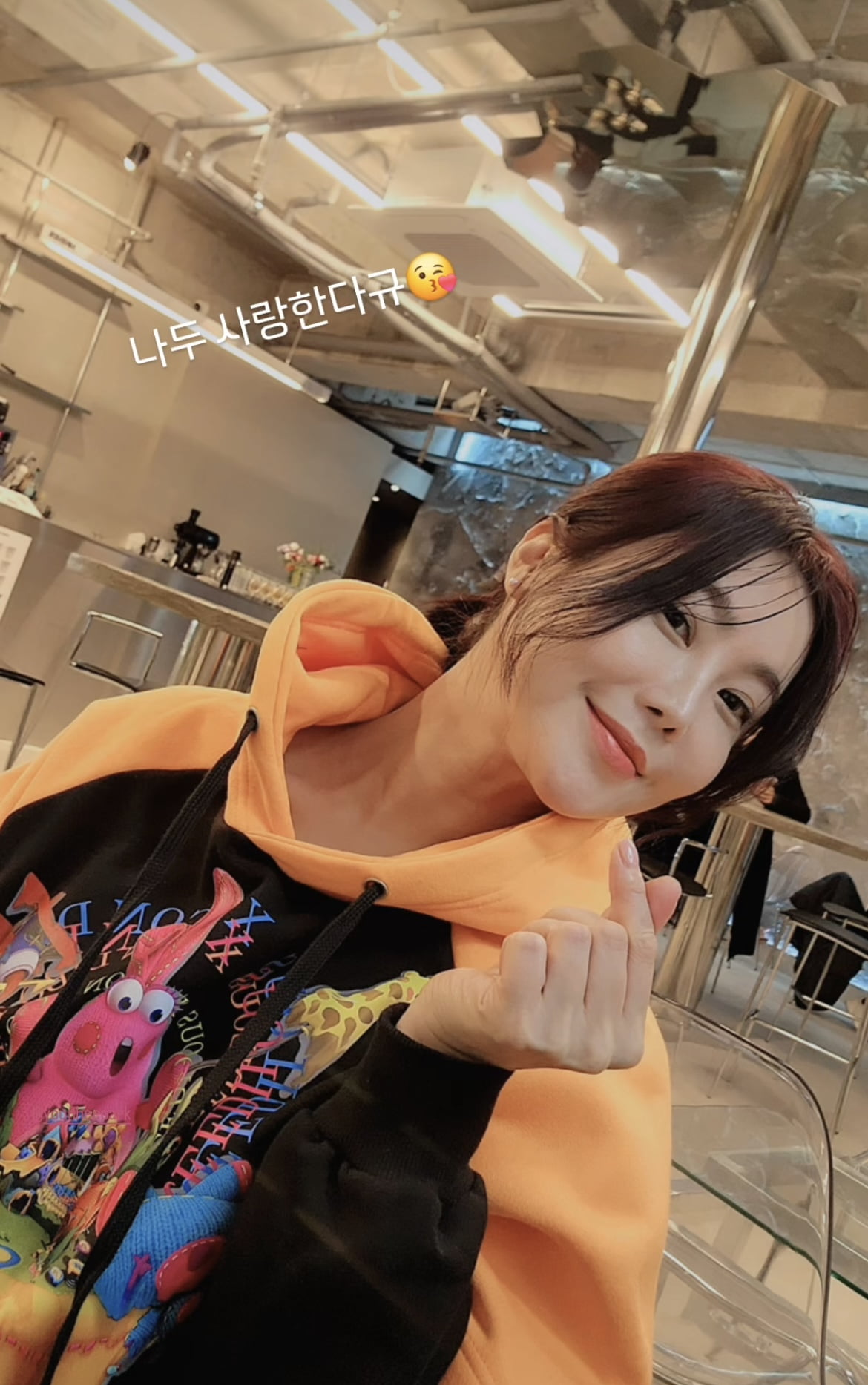 사진=가수 겸 화가 솔비 인스타그램