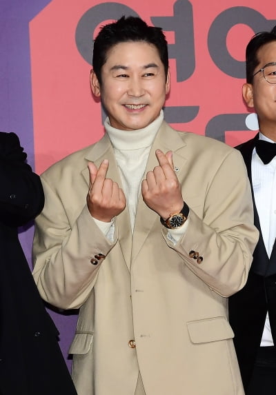 신동엽, 중재하진 못할망정…"그분 고소하세요" 출연진 불화 조장('현역가왕2')