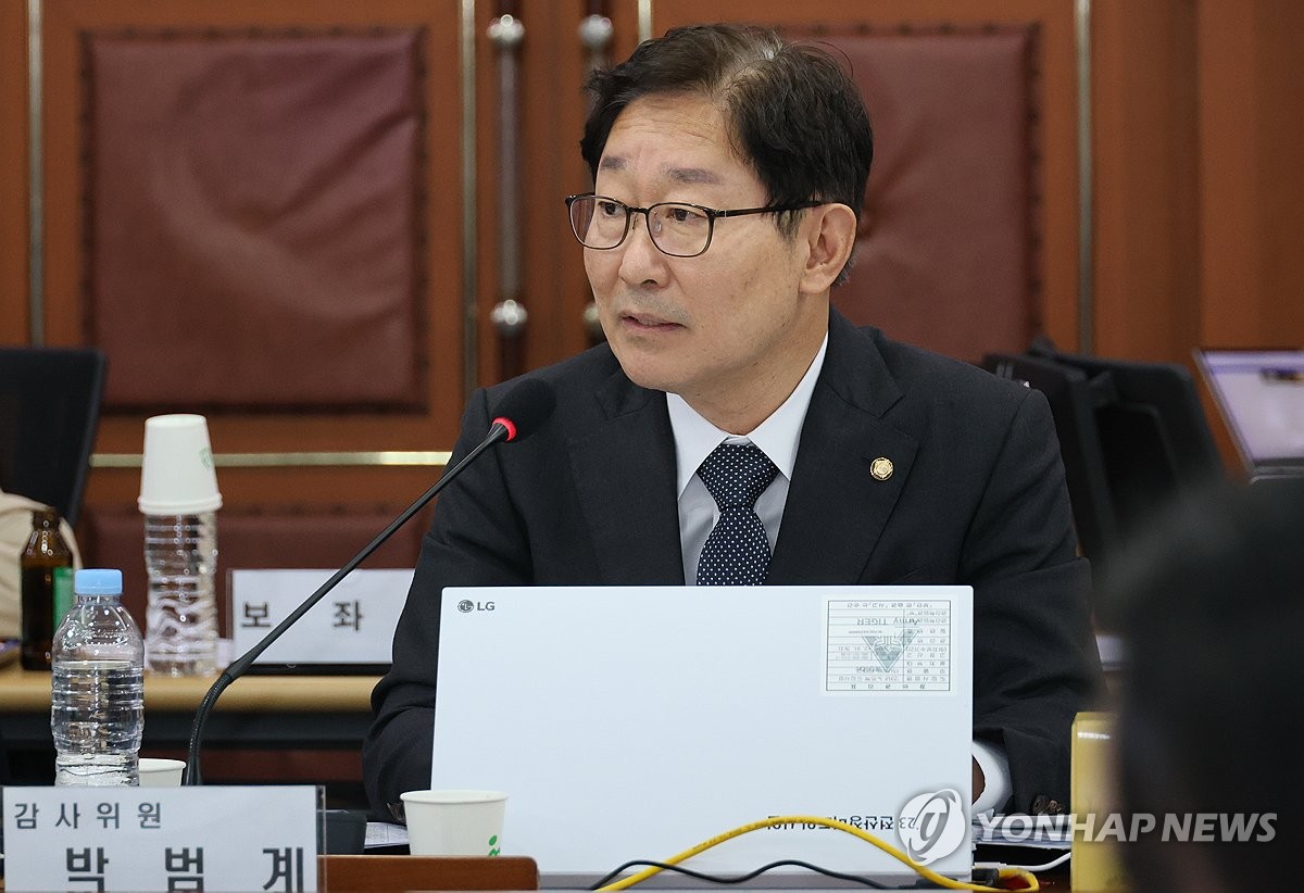 野박범계 "'김용현 지시로 평양 상공에 무인기 보내' 軍제보"