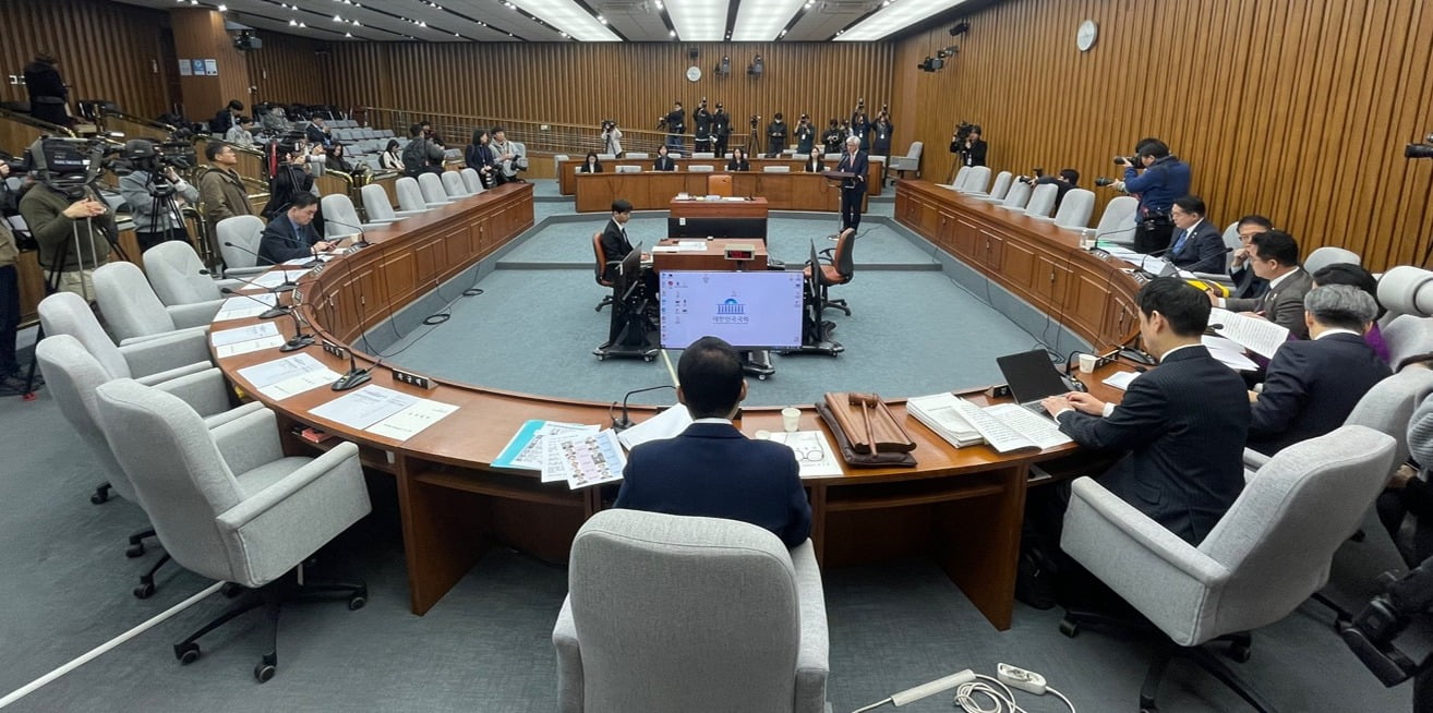 23일 오전 서울 여의도 국회에서 마은혁 헌법재판관 카지노 룰렛 룰에 대한 인사청문회가 야당 단독으로 열리고 있다. 연합뉴스