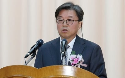 헌재 사무처장 "'6인체제 심리가능' 가처분, 모든 사건 적용"