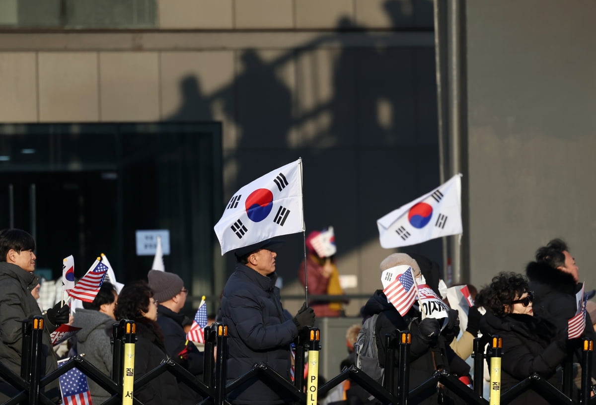 [포토] 지금 대통령 관저 앞은