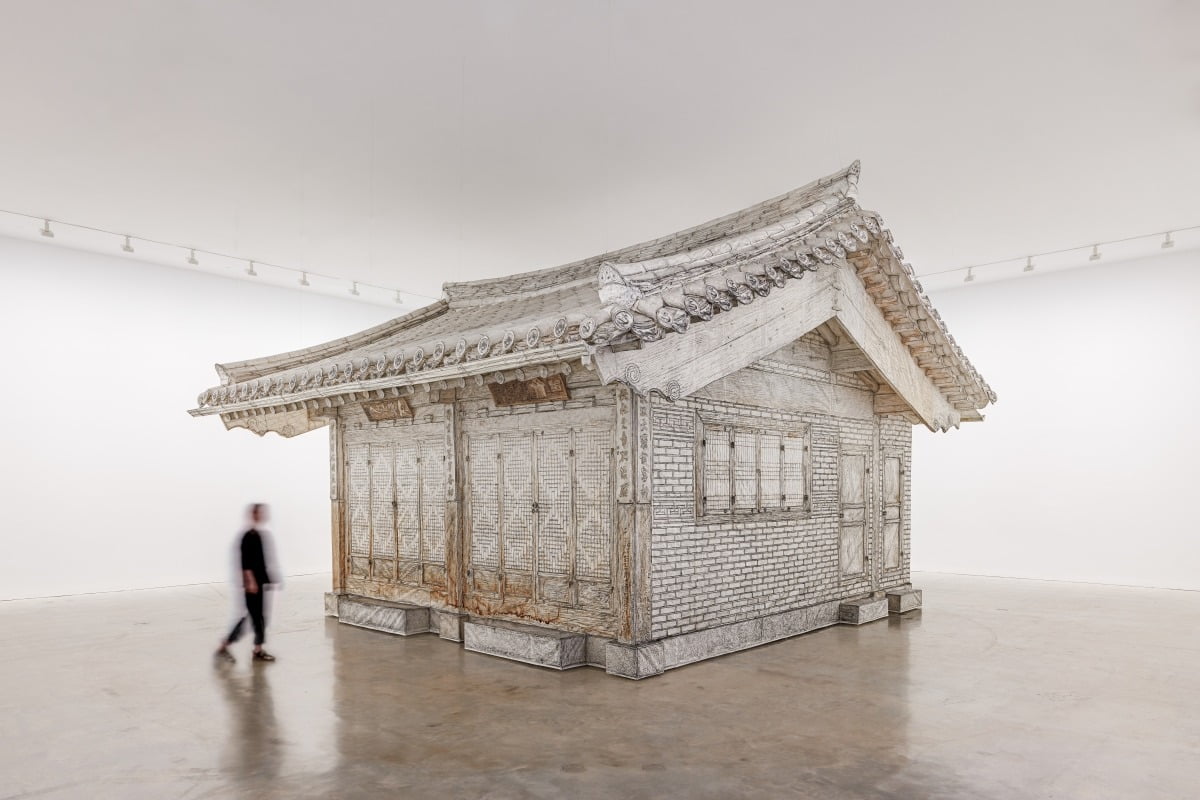 서도호, 'RubbingLoving Project Seoul Home'(2013-2022). 호주 현대미술관에서 전시됐을 당시의 모습. © Do Ho Suh /테이트 모던 제공