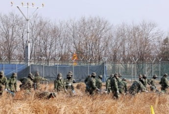 국토장관 "제주항공 유족 조사 참여, 국제기준상 어려워" [종합]