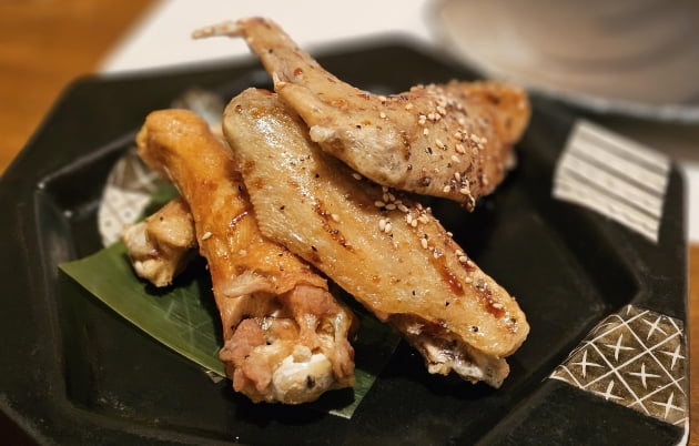 나고야를 대표하는 음식 '테바사키(닭 날개 튀김)'  / JAPAN NOW