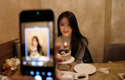 (여자)아이들 슈화, 재계약 이후 또 다른 경사…"행복 가득한 생일이에요"