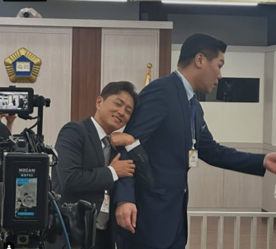 진태현, 분노한 서장훈 제지 중인가…"형아 왜 그래" 애교로 만류