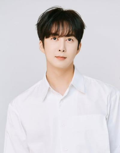 SS501 김형준, 뒤늦게 전해진 안타까운 소식…16년 인연 떠나 보냈다 [전문]