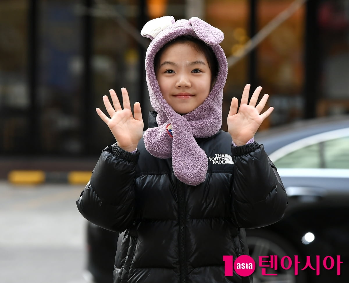 정서연, 깜찍한 토끼모자로 시선강탈(다리미 패밀리 종방연)[TEN포토+]