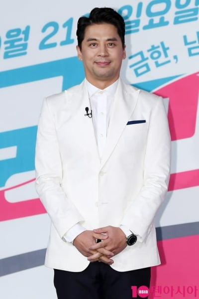 '子 희귀병 고백' 권오중, 4년 잠적 이유 있었다…"신현준 도움으로 방송 재개" ('4인용 식탁')