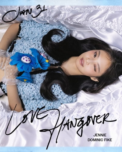 블핑 제니, 오늘(31일) 'Love Hangover' 발매…도미닉 파이크와 입맞춤