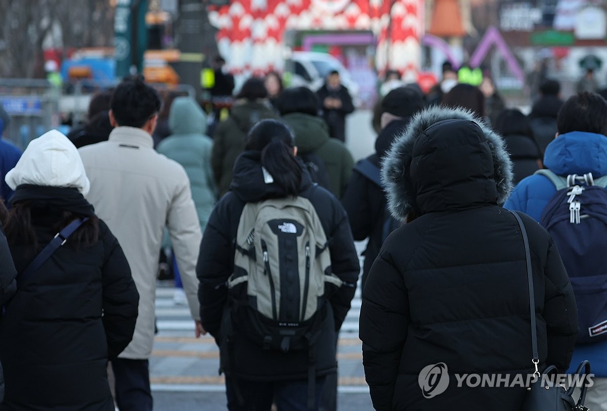 아침 기온 낮아 추워요…낮 최고 3∼9도