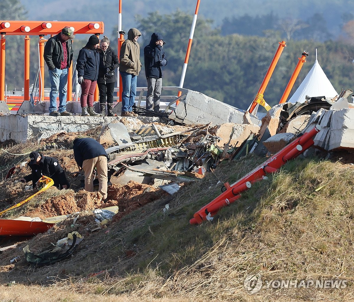 국토부 "'파손' 비행기록장치 미국 이송 분석…NTSB와 협업"