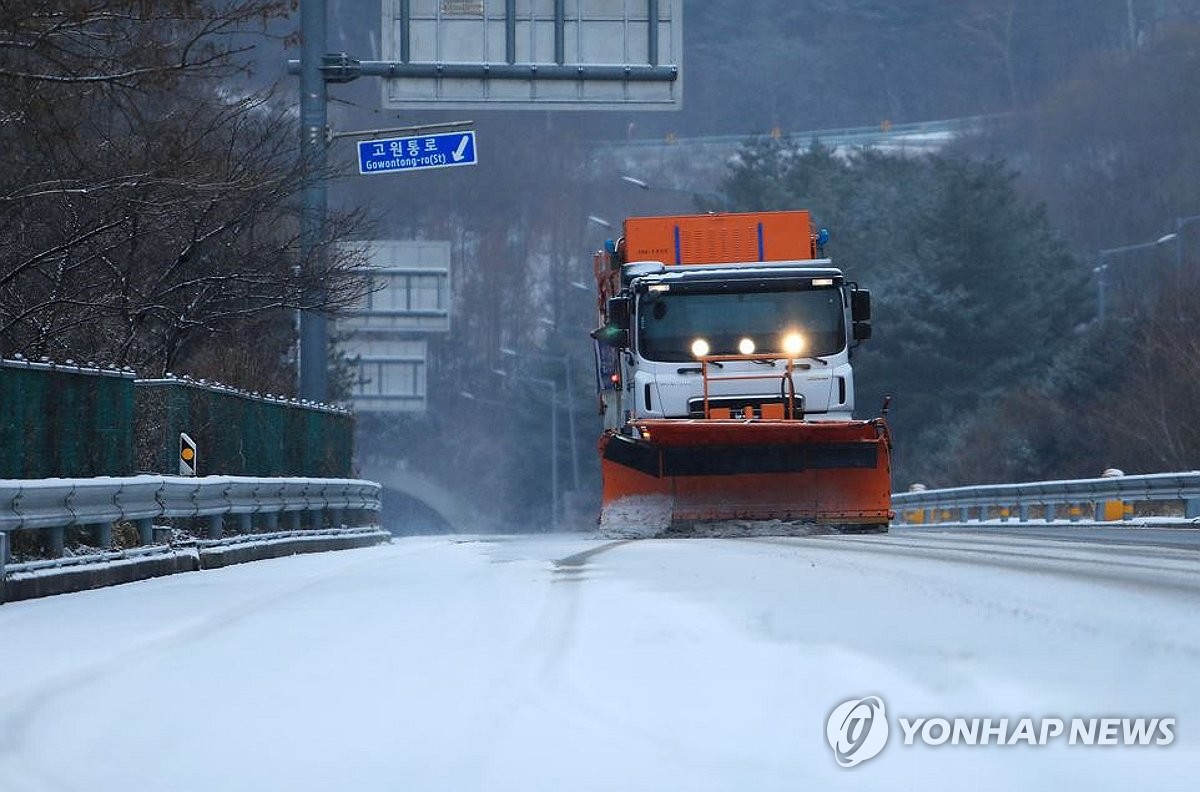 충남·전라권 많은 눈…사흘간 적설량 최대 30cm